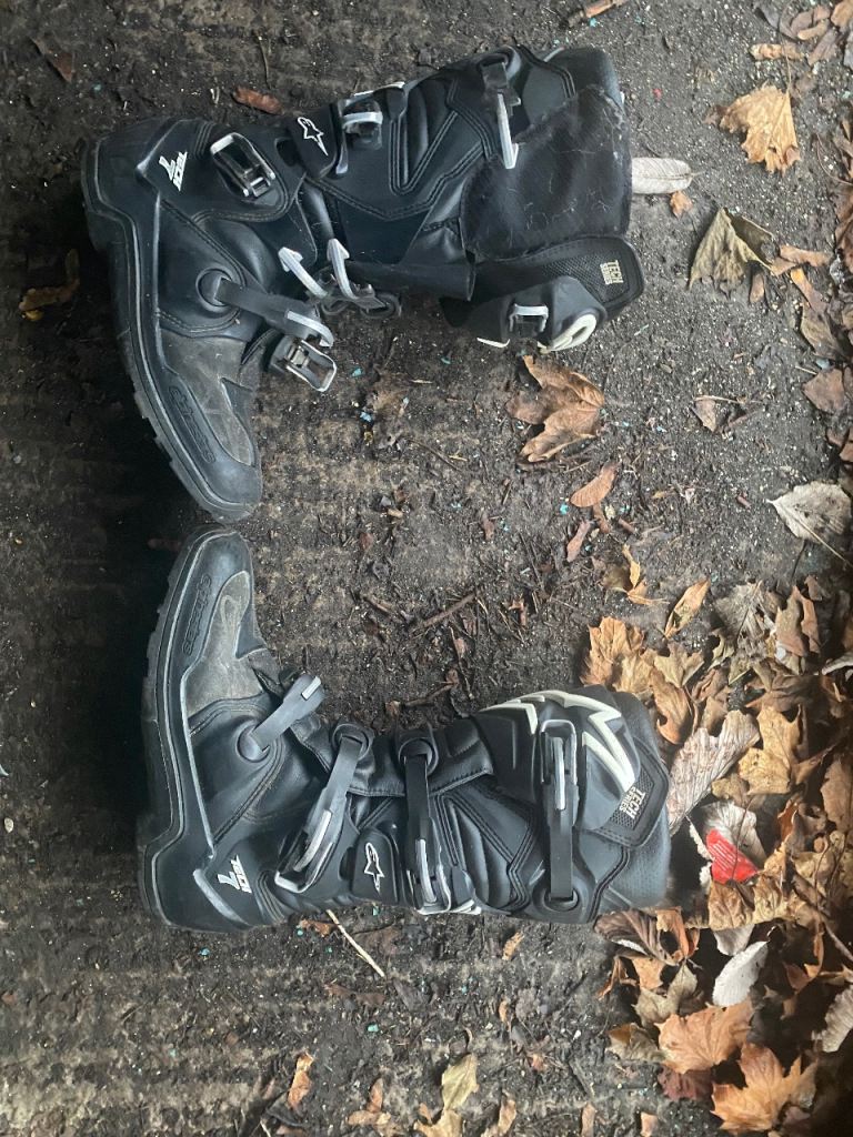 Alpinestars Tech 7 enduro motorcross boots