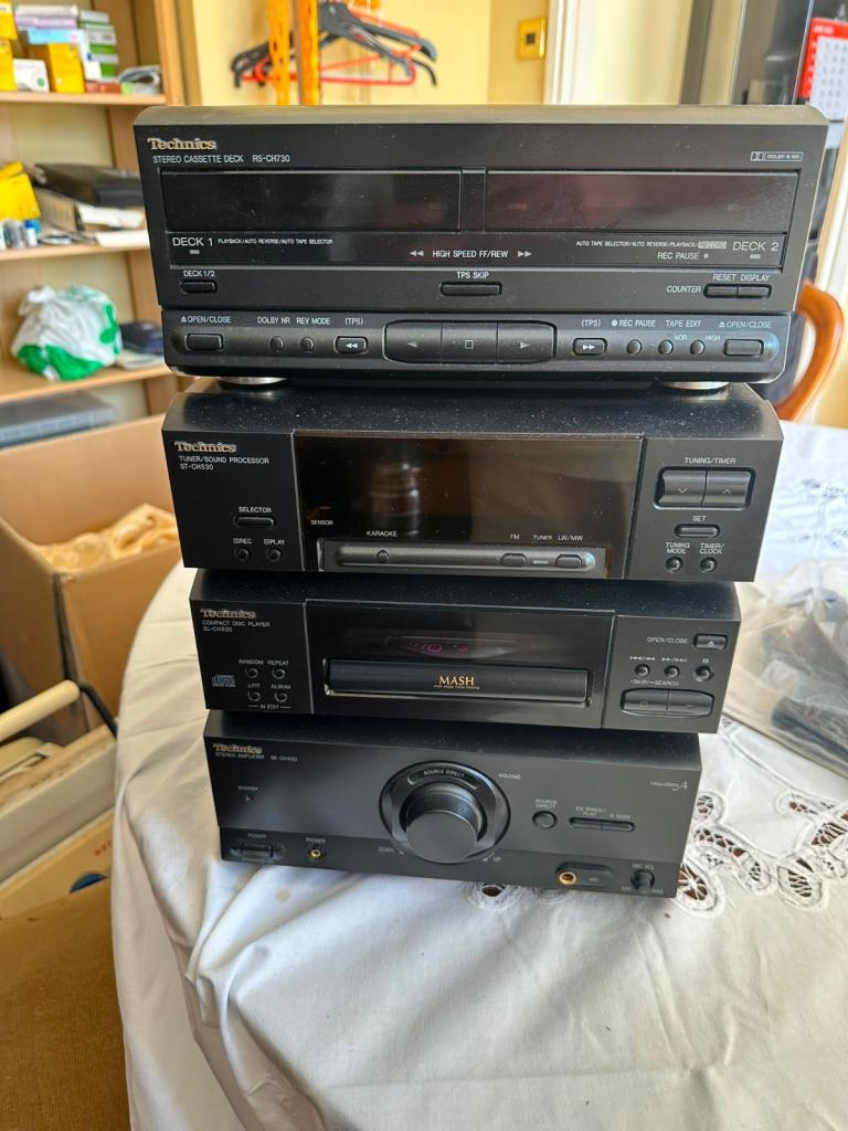 Technics music system 