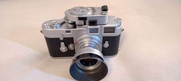 Leica M3 Chrome Double Stroke + LEICA 50mm f/2.8 lens