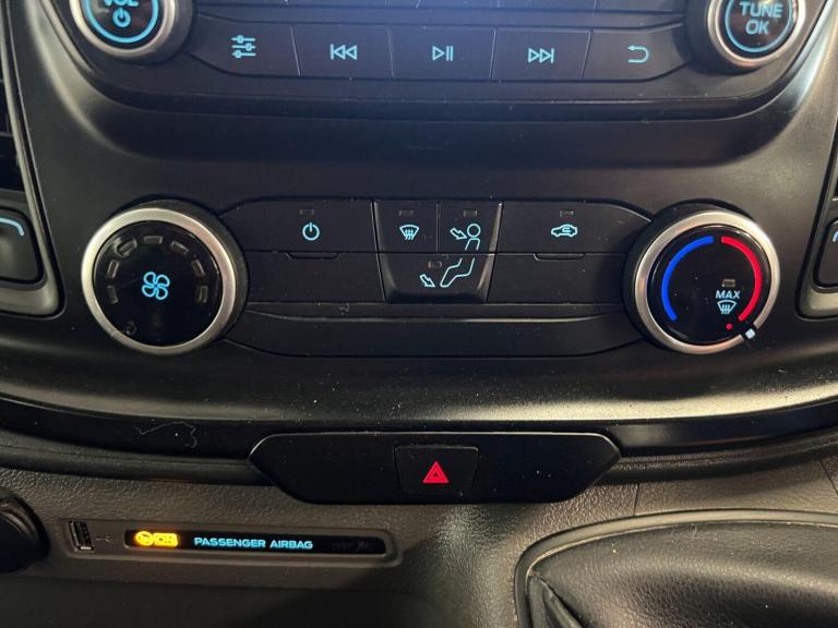 2022 Ford Transit 2.0 EcoBlue 130ps Double Cab Chassis CHASSIS CAB DIESEL Manual