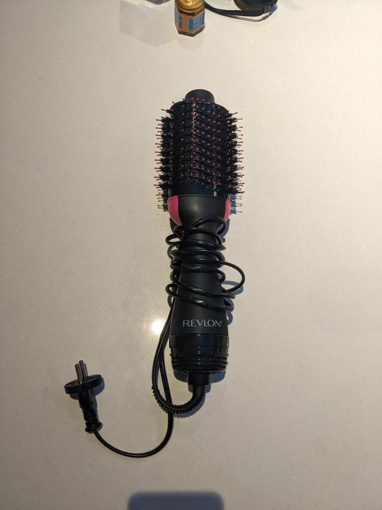 image for Revlon hair dryer and volumiser