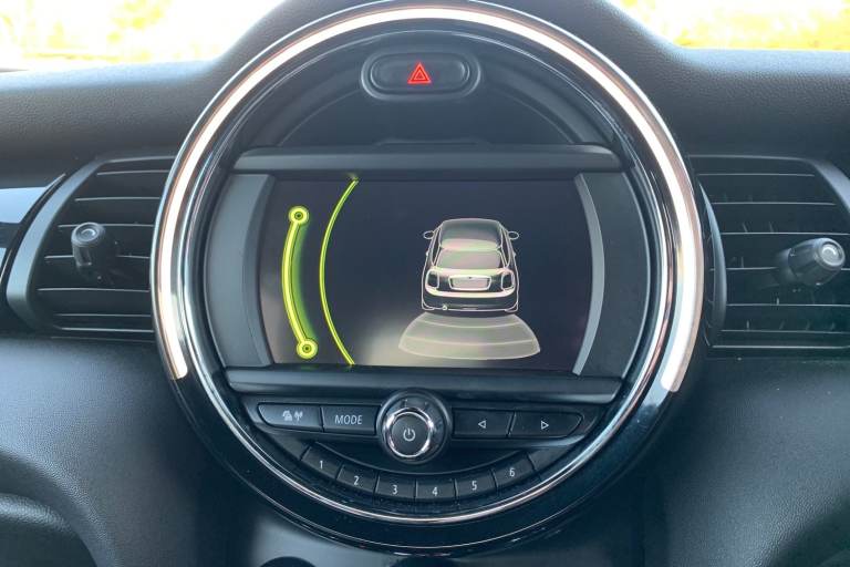 2017 MINI Hatch 1.5 Cooper D 3dr Auto [Chili Pack] Hatchback DIESEL Automatic