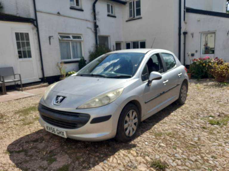 Peugeot, 207, Hatchback, 2006, Manual, 1360 (cc), 5 doors