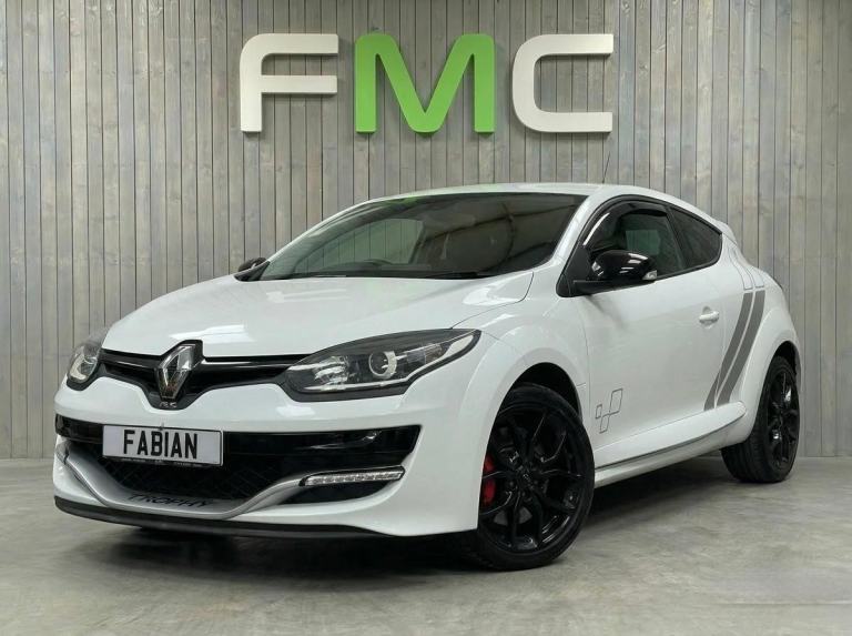 2015 Renault Megane 2.0T Renaultsport Trophy 275 White Recaro's