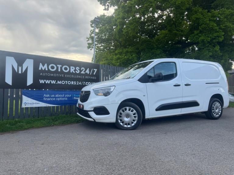  Vauxhall Combo Cargo COMBO 2300 1.5 Turbo D 100ps H1 L2 SPORTIVE VAN!+1