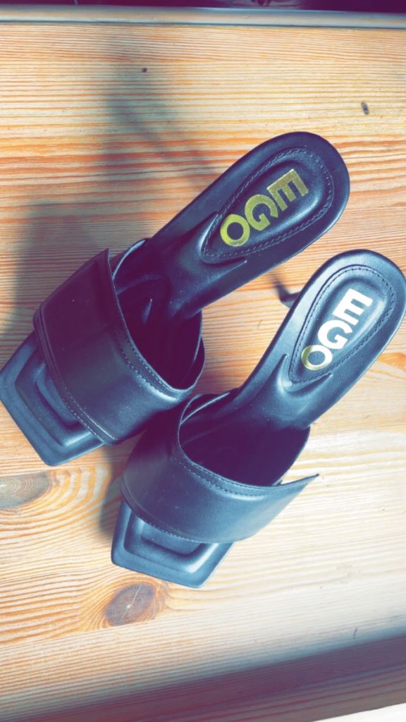 Black Stilettos Brand New (Boxed)