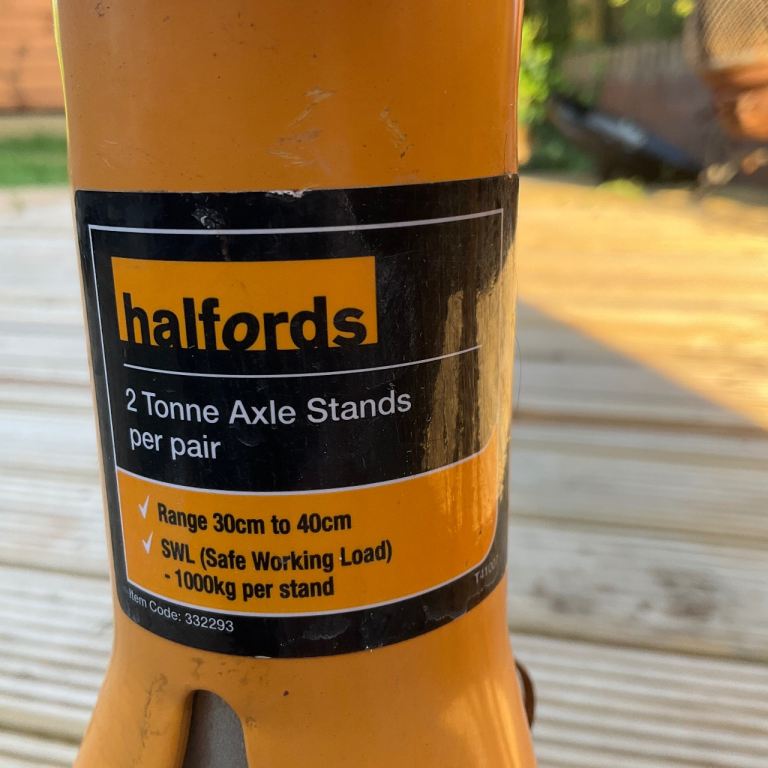 Axle stands