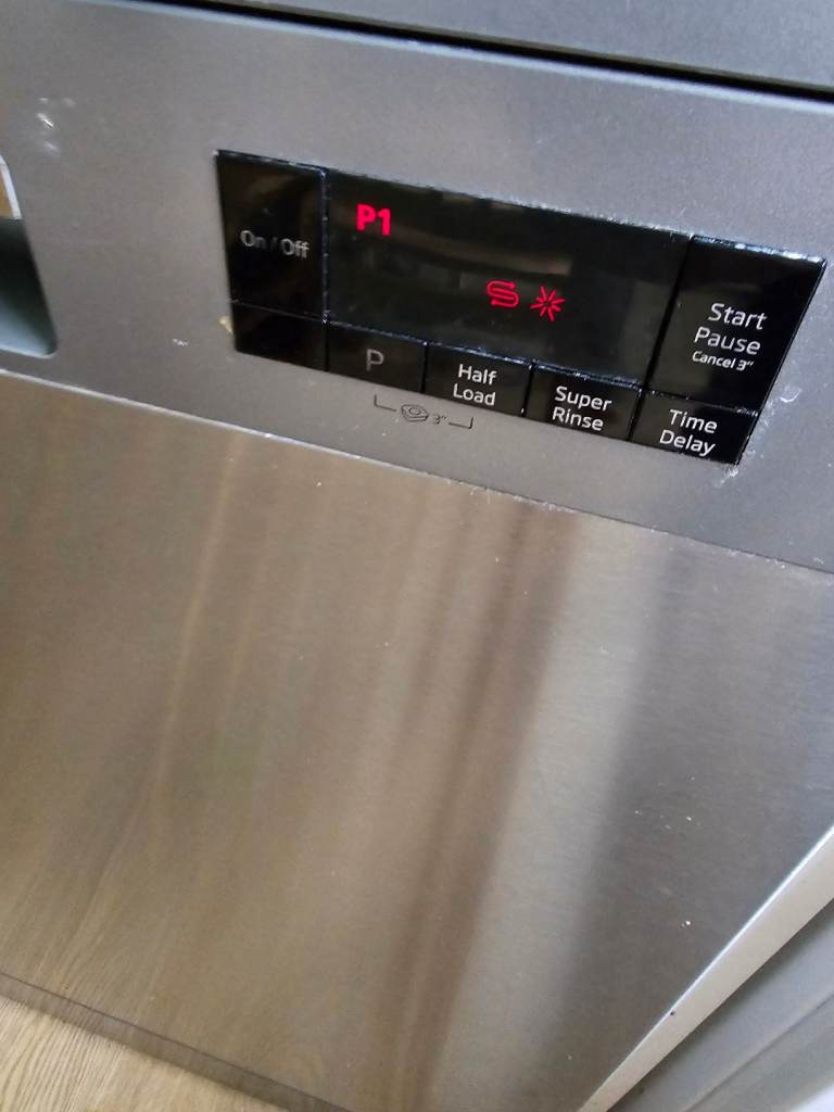 Beko dishwasher full size