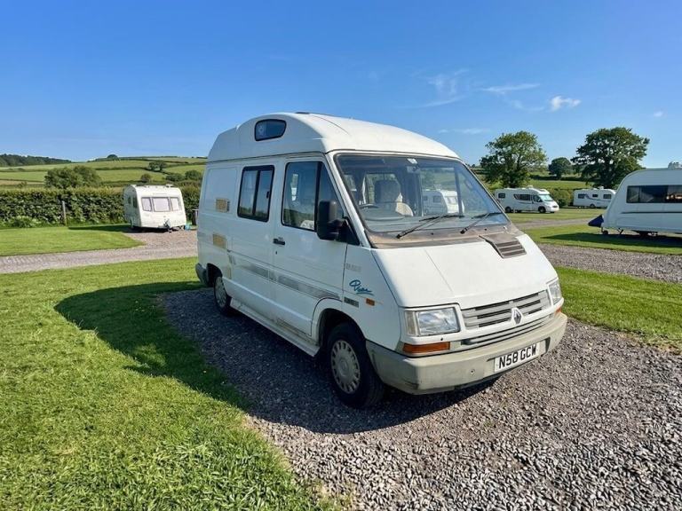 1995 Renault Trafic 2.1 Diesel 2 Berth