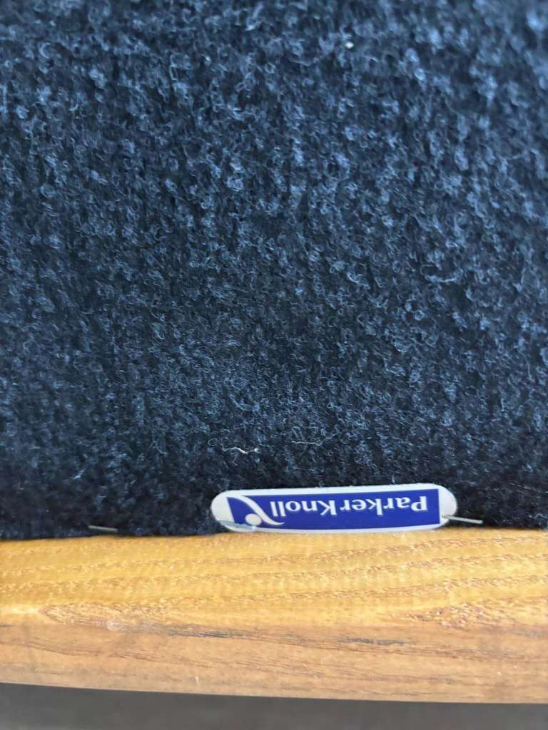 Cottage Style Pattern Beige Fabric 2 and 3 Seater Sofas with Chair excellent condition 