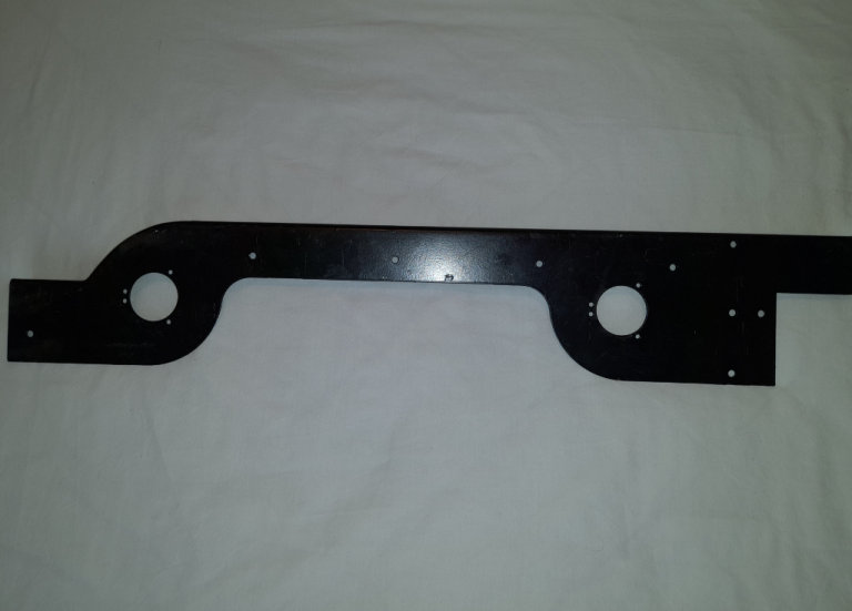 Land Rover Defender 90 / 110 Right Corner Capping 84 - 95 MXC8934 MUC8716