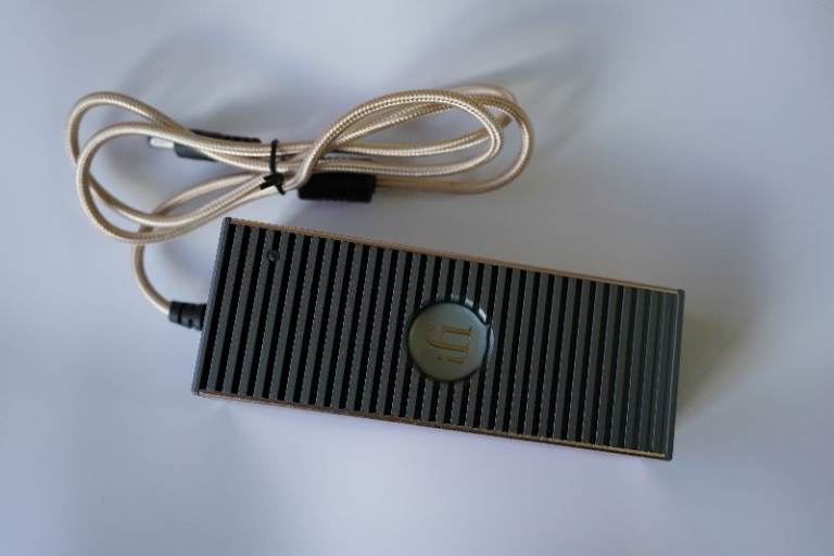 iFi iPower Elite 15v 3.5A Ultra Low Noise Power Supply