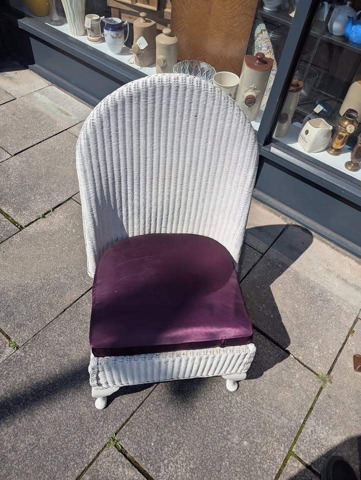  White Wicker Armchair with Cushion – Conservatory / Bedroom Chair