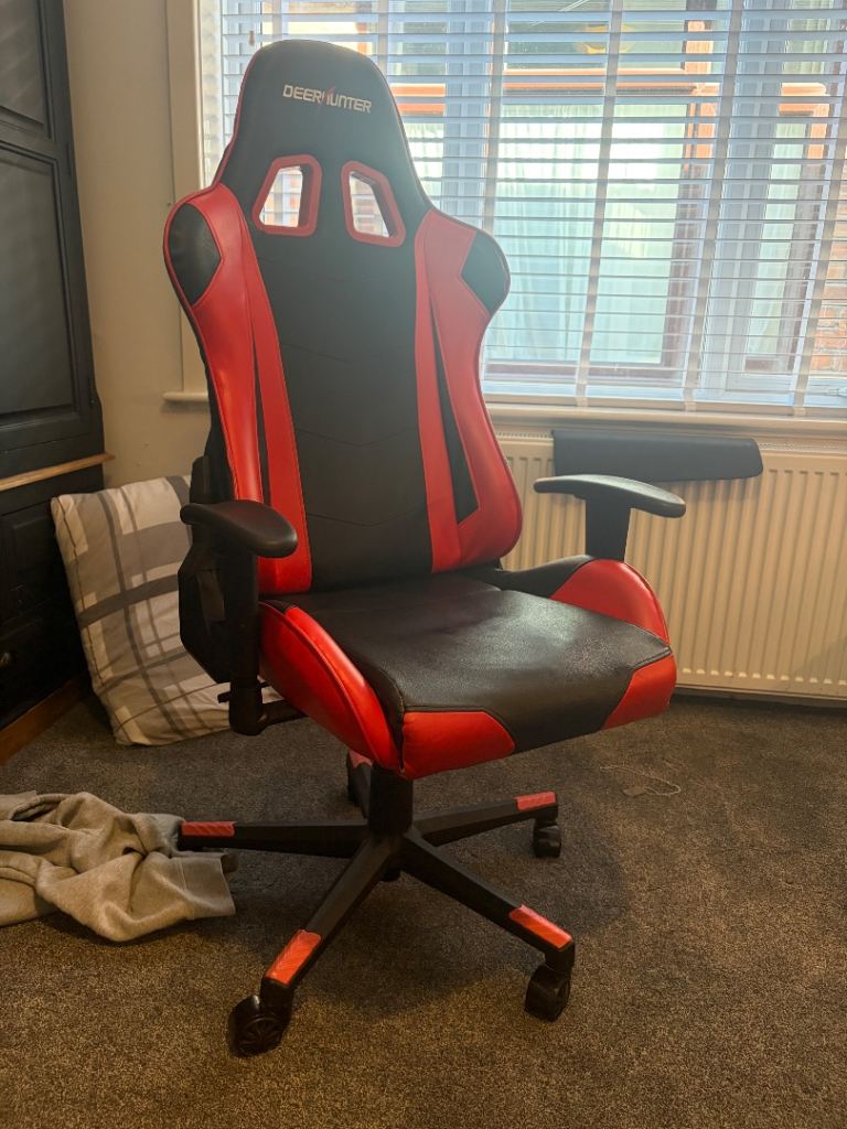 DeerHunter Black and Red Gaming Chair