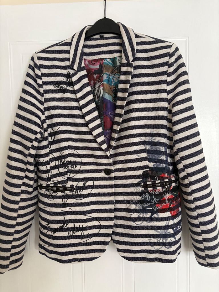 Ladies fashionable designer jacket