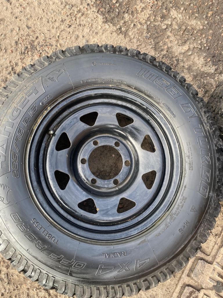 4x235x70x16 To The Japan Pickup