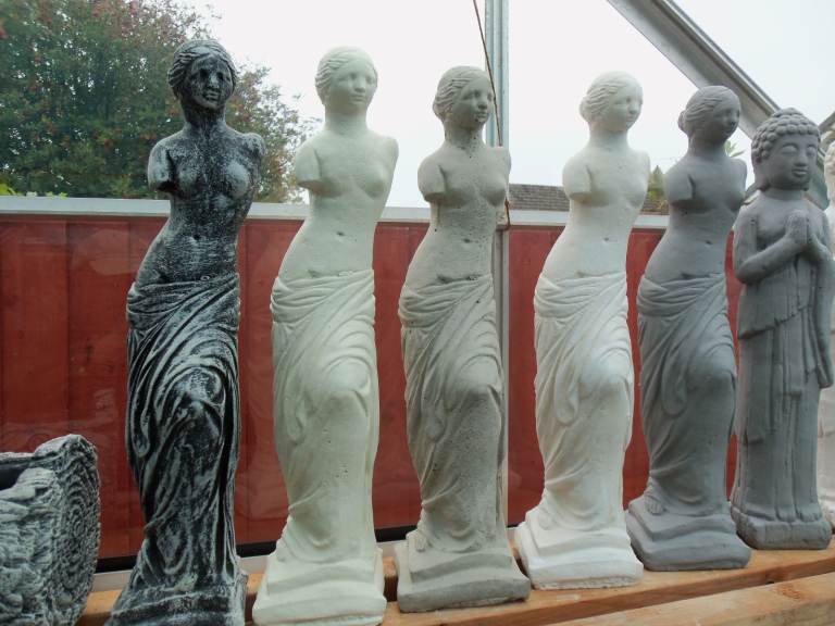 Concrete stone garden ornament Venus Di Milo