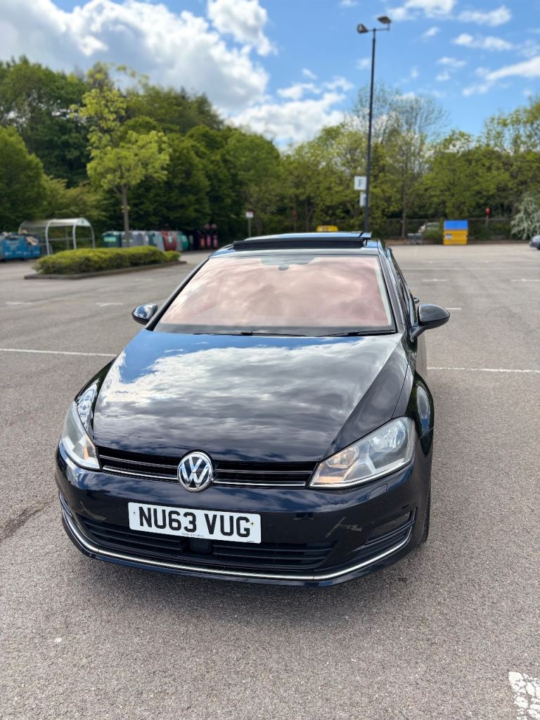 Volkswagen, GOLF, Hatchback, 2013,automatic, 1968 (cc), 5 doors