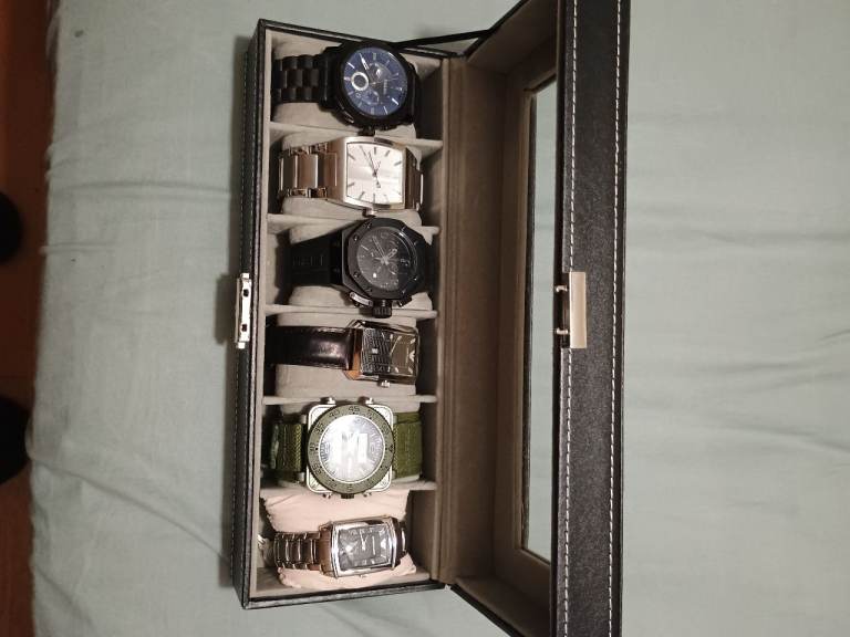 6x Top Quality Watches in Watch Box