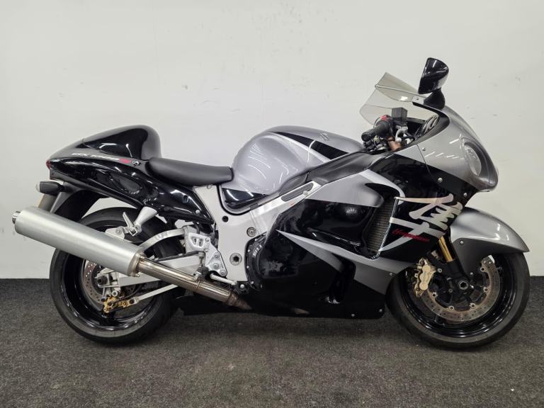 SUZUKI GSX 1300 R HAYABUSA ** FULLY ADJUSTABLE - SEAT COWL - CRASH BOBBINS **