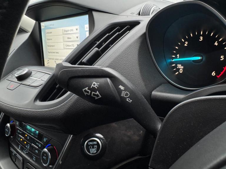 2017 Ford Kuga 2.0 TDCi Titanium Euro 6 (s/s) 5dr HATCHBACK Diesel Manual