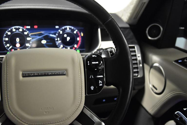 2019 Land Rover Range Rover 4.4 SDV8 Autobiography 4dr Auto ESTATE PETROL Automatic