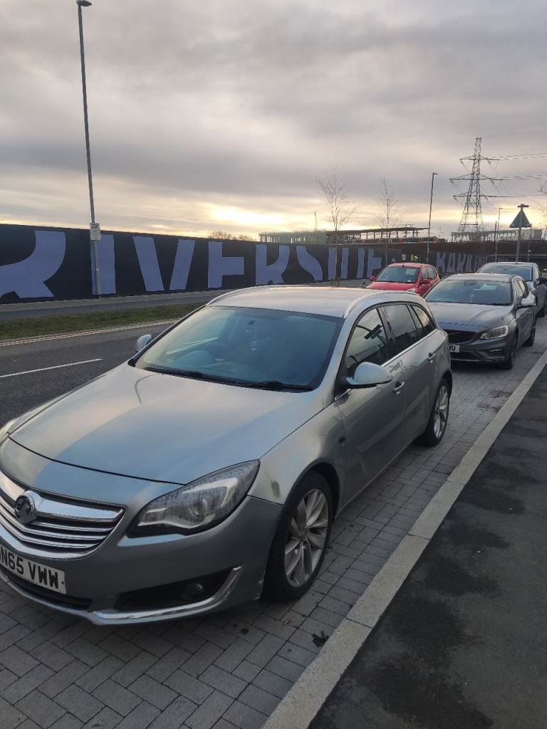 Vauxhall, INSIGNIA, Estate, 2015, Manual, 1956 (cc), 5 doors