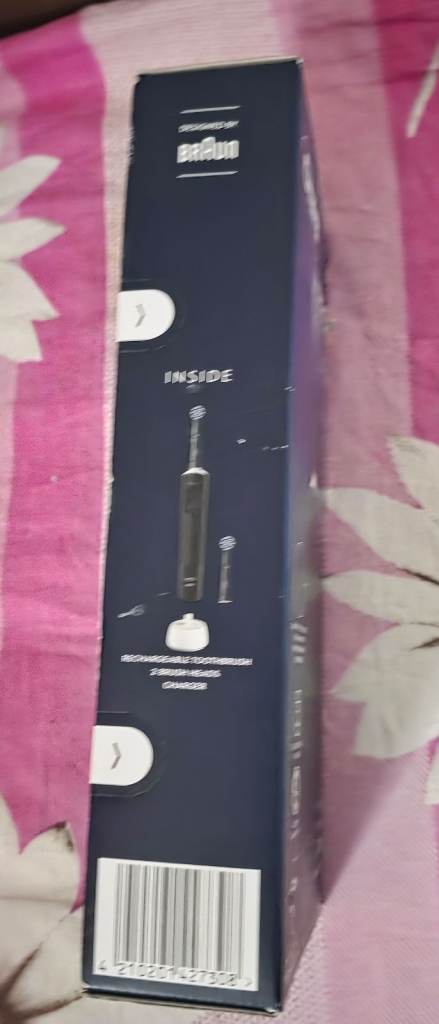 New Oral-B PRO 3 Electric Toothbrush - Black