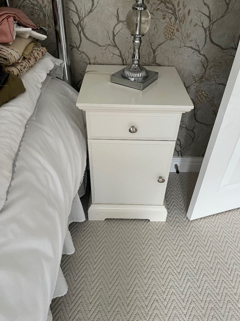 Bedroom wardrobe with bedside draw and chest of drawers 