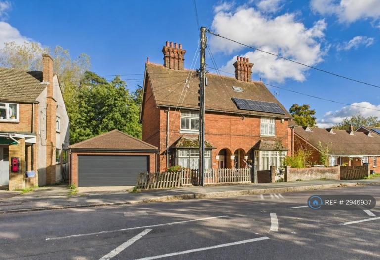 5 bedroom house in High St, Halstead, CO9 (5 bed) (#2946937)