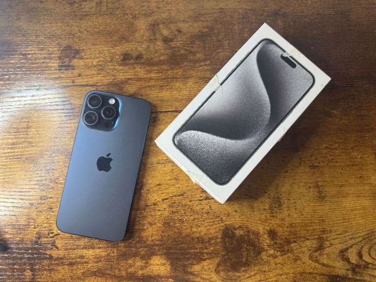 Apple iPhone 15 Pro Max - 256GB - Blue Titanium - Unlocked 