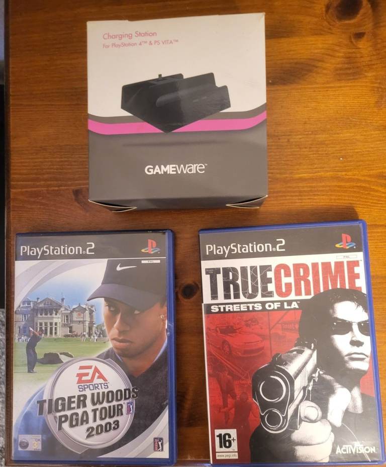 PlayStation Bundle – PS4/PS Vita Charging Station (Boxed) + 2 PS2 Games – True Crime & Tiger Woods