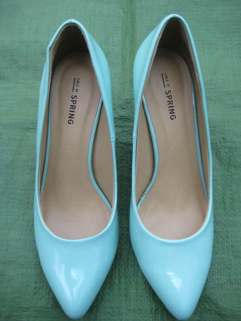 Pair of New Call It Spring Ladies Shoes UK Size 4.5/EURO Size 37.5 for £6.00