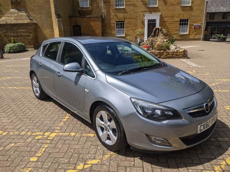 VAUXHALL ASTRA SRI 1.7 CDTI FULL EXTENSIVE SERVICE HISTORY 