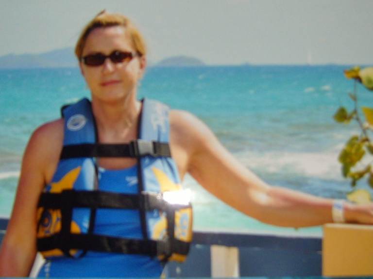 Looking for Travel friend/buddy for Skiathos Kefalonia island hopping 2026 