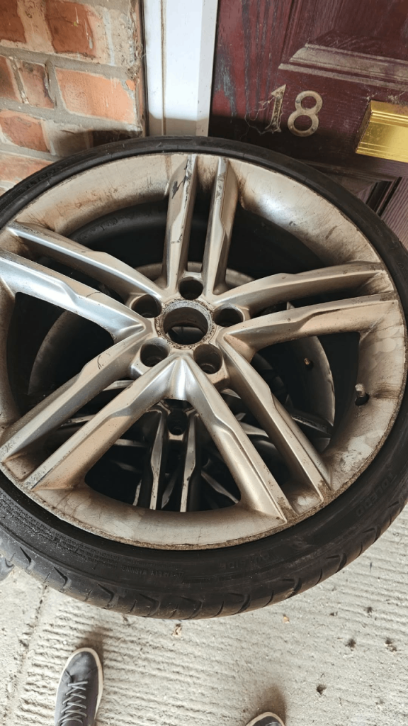 19 inch alloy wheels 