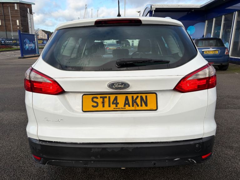 Ford Focus 2014 Titanium Nav Econ TDCi – Estate – 1.6 Diesel – Manual