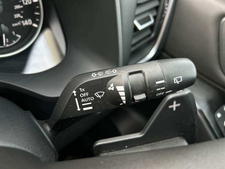 2021 Nissan Qashqai 1.3 DIG-T MHEV Acenta Premium XTRON Euro 6 (s/s) 5dr SUV PETROL Automatic