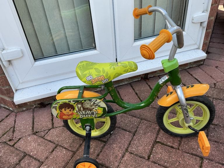 Kids Bike With Stabilisers. 