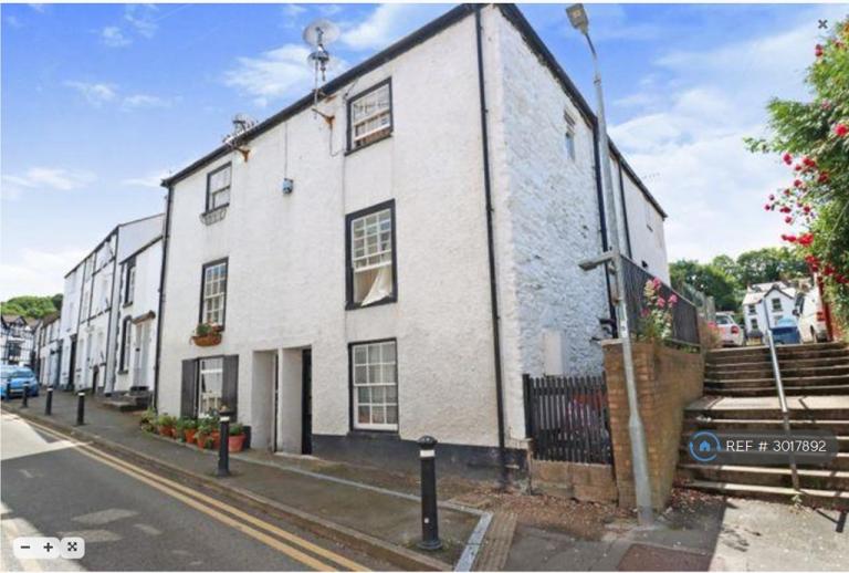 2 bedroom house in Church Street, Llangollen, LL20 (2 bed) (#3017892)