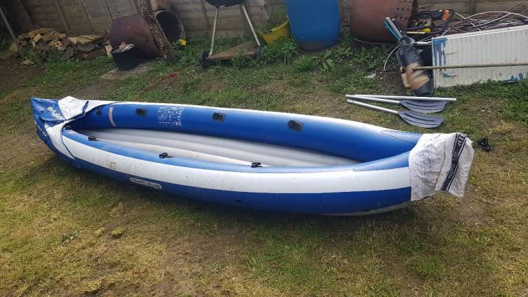 Inflatable kayak 