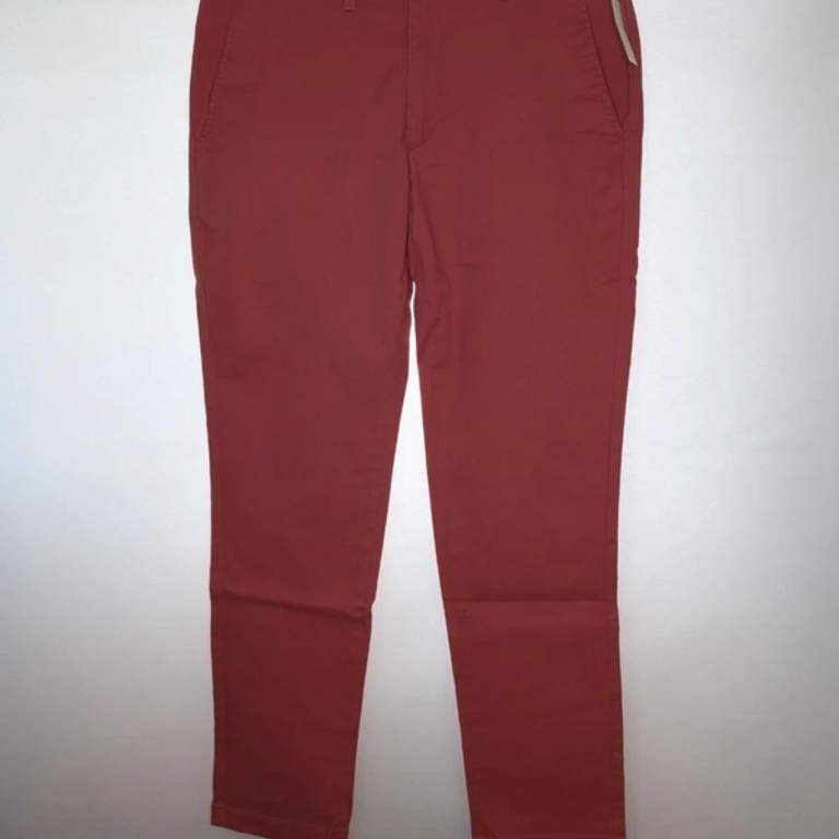 Amazon Essentials Mens Skinny Fit Raspberry Red Chino Trousers 29W x 30L