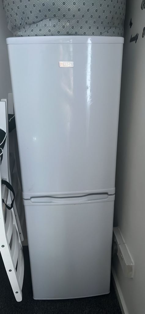 Fridge and freezer 