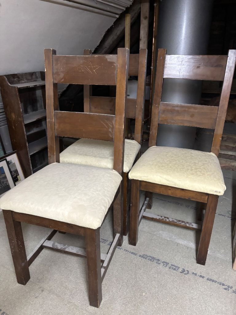 Solid Wooden Kitchen Chairs 