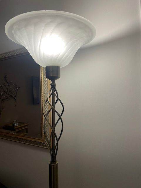 STANDARD LAMP 