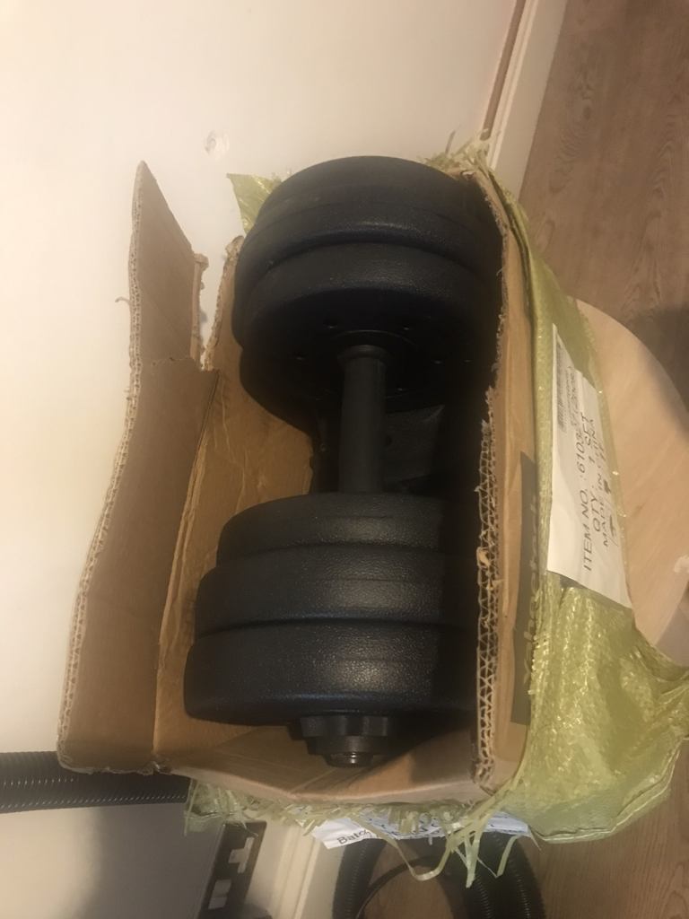 Brand new in box Dumbbell set