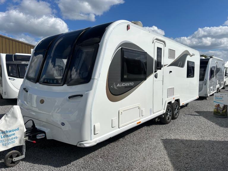 Bailey Alicanto Grande Porto  / 4 2021