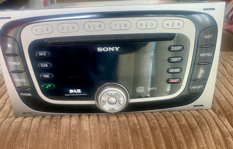 Ford kuga 2009 Sony car stereo 