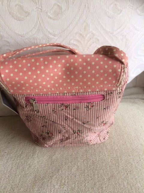 NEW VERA TUCCI  LADIES BAG AJUSTABLE HANDLE 