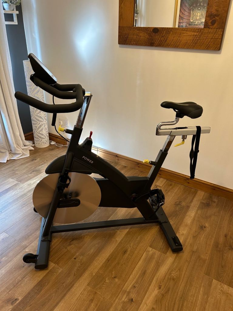 Spin Bike Cascade CMXPro Power Indoor Cycle